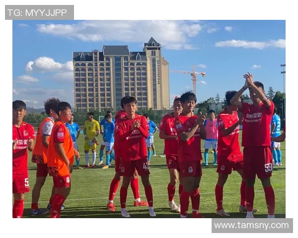 武汉足球队以83分领跑挑战赛积分榜展现强大实力与团队合作精神 武汉足球队以83分领跑挑战赛积分榜展现强大实力与团队合作精神