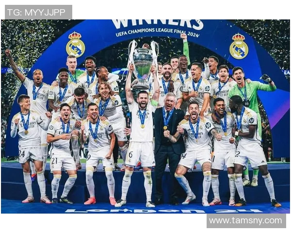 东源足球明星盘点及其在国内外赛场上的精彩表现与成就分析