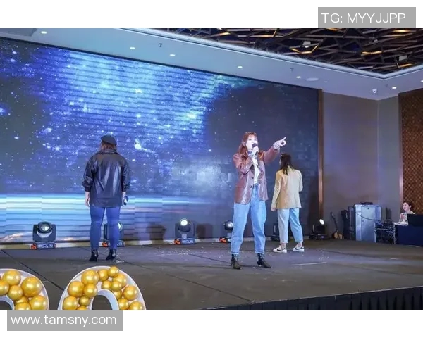 全球足球明星齐聚一堂献唱MV展现激情与梦想的完美结合