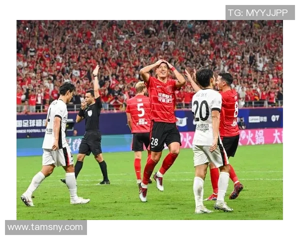 成都足球队荣登速度排行榜第一名引发热议与关注