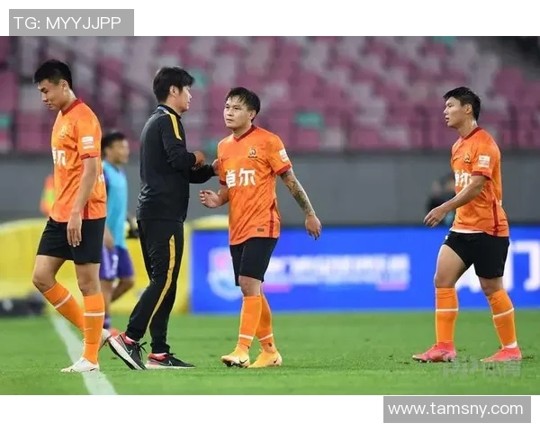 武汉篮球队强势领跑精英赛积分榜以99分稳居第一 武汉篮球队强势领跑精英赛积分榜以99分稳居第一